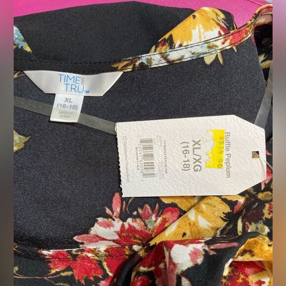 Time & Tru black floral peplum top - Picture 2 of 5